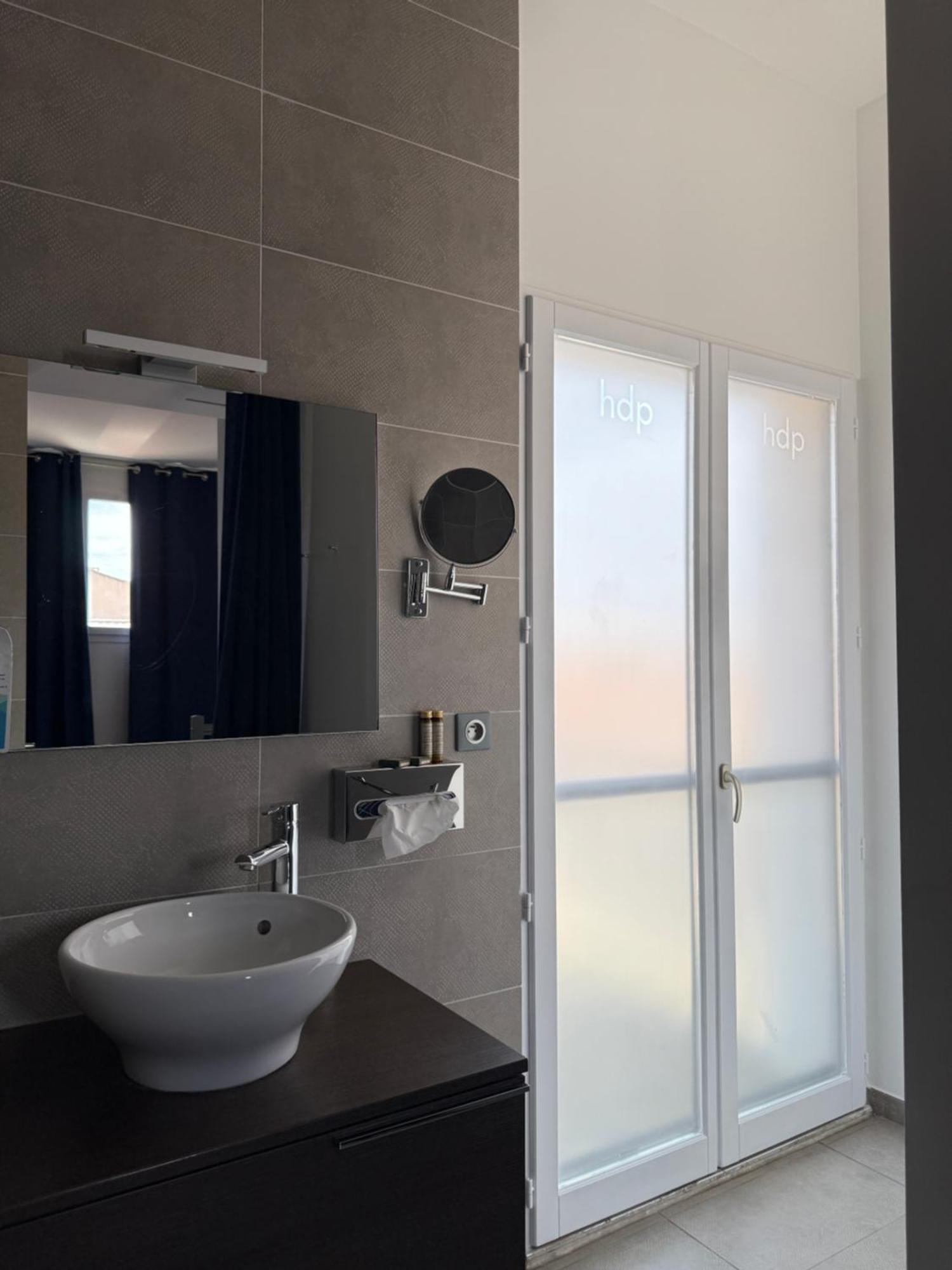 Sète Hotel De Paris מראה חיצוני תמונה