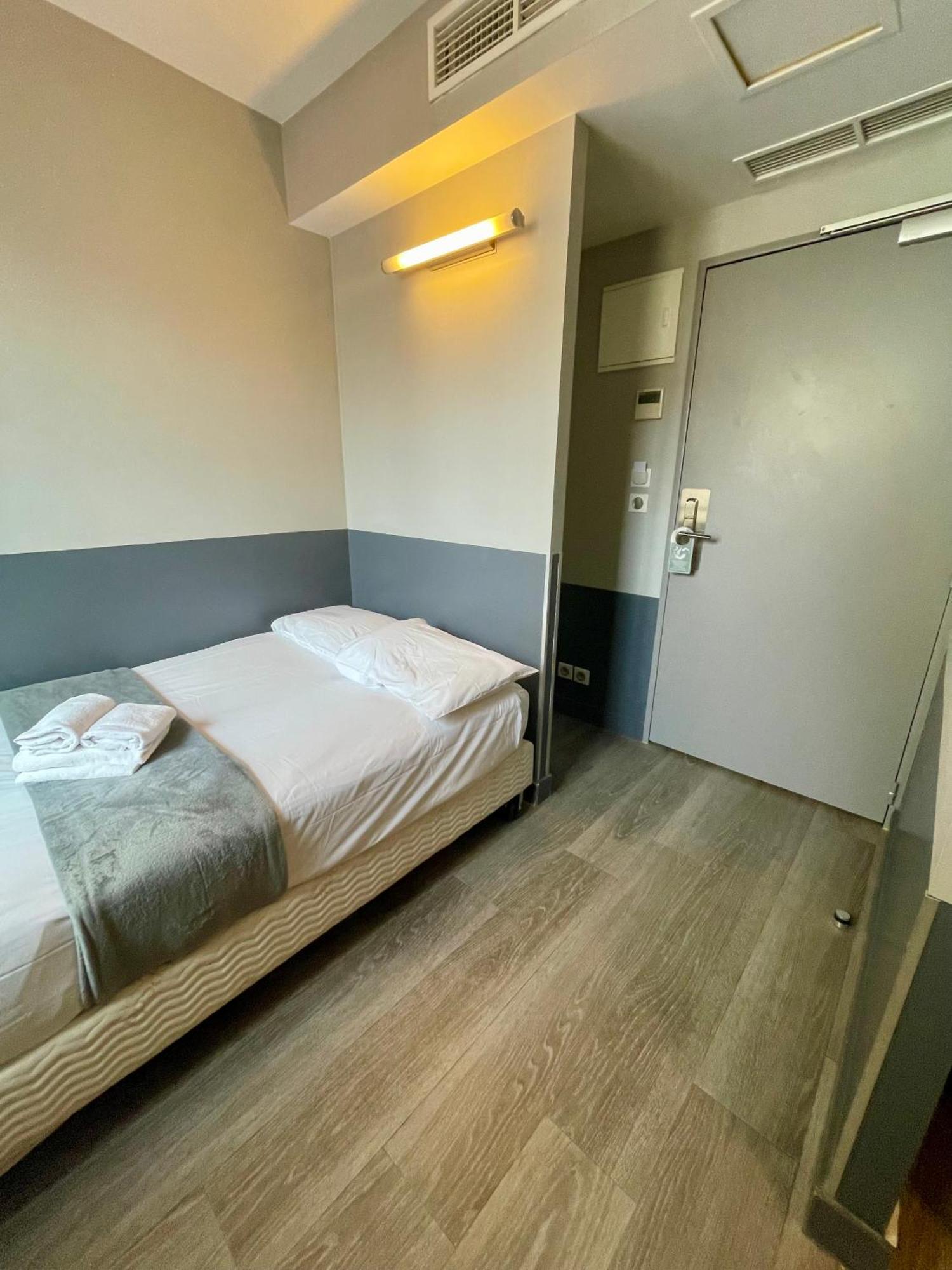 Sète Hotel De Paris מראה חיצוני תמונה